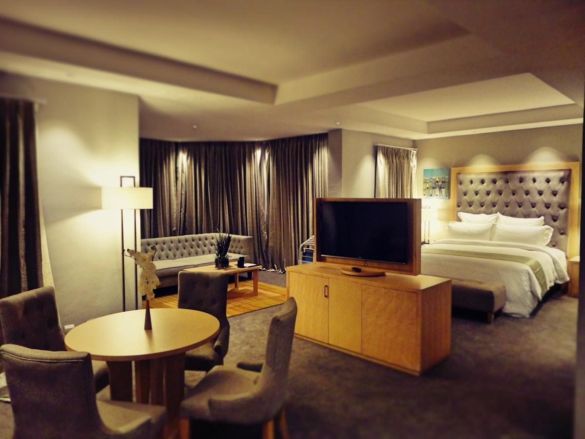 The Grand Palace Hotel Singine Pokoj fotografie