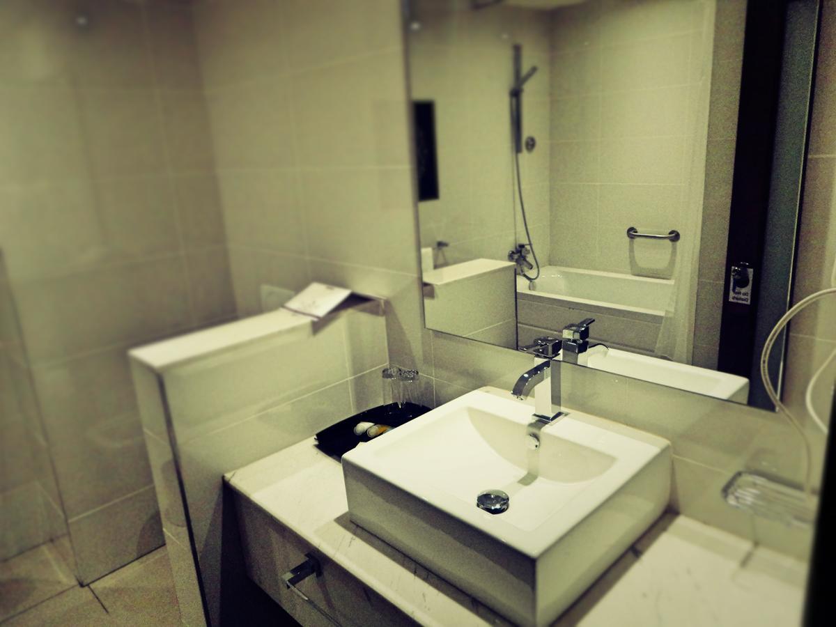 The Grand Palace Hotel Singine Pokoj fotografie